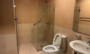 Woodridge Place, Tagaytay Highlands 4BR with 2 Parking Slots