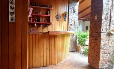 VENDO HERMOSA CASONA IDEAL HOTEL, ACADEMIA, RESIDENCIA Y/O PROYECTO, EN EL CERCADO DE AREQUIPA