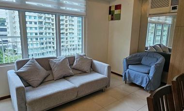 Two Serendra, Encino: 1 Bedroom Unit w/ Parking slot for Sale | Fully Furnished