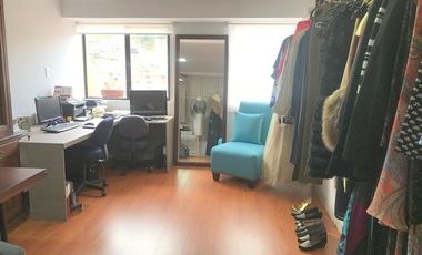 Lujoso Penthouse en venta 345m2C a pocas cuadras del centro de Cuenca