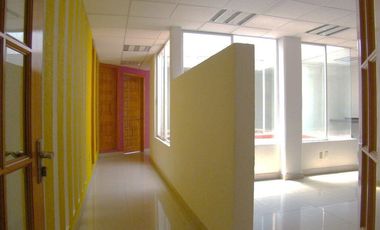 ¡¡ EXCELENTE PISO DE OFICINAS EN RENTA EN SANTA MA. AZTAHUACÁN, IXTAPALAPA !!