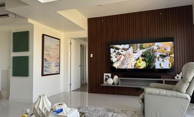 PENTHOUSE UNIT FOR SALE AT OAK HARBOR PASAY 3 BEDROOMS