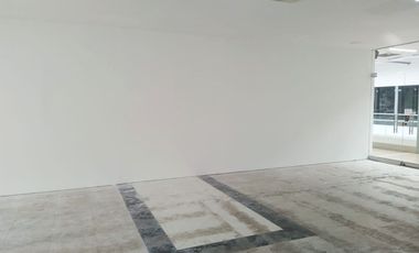 PR18282 Local en arriendo en el sector San Fernando