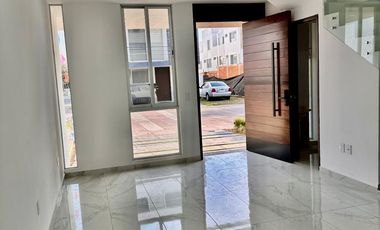 Casa Zona Valdepeñas, San Isidro en Zapopan