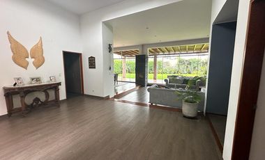 Acogedora casa de campo estilo moderno en Paso Chico  🔆🏡