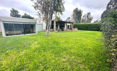 Acogedora casa de campo estilo moderno en Paso Chico  🔆🏡