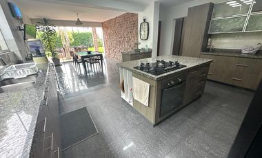 Acogedora casa de campo estilo moderno en Paso Chico  🔆🏡