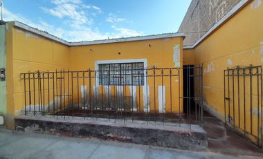 SE VENDE TERRENO CON CONSTRUCCIÓN DE UN PISO EN CENTRO DE PACASMAYO (EDIAZ)