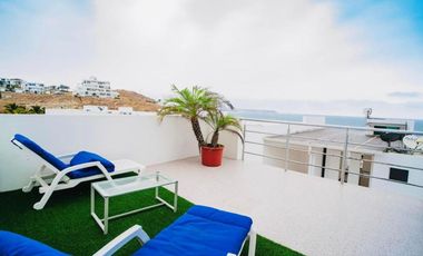 Casa de venta en Urbanizacion privada Manta Manabí