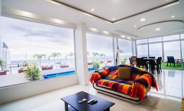 Casa de venta en Urbanizacion privada Manta Manabí