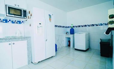 Casa de venta en Urbanizacion privada Manta Manabí