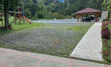 VENTA DE FINCA EN BARBOSA ANTIOQUIA.
