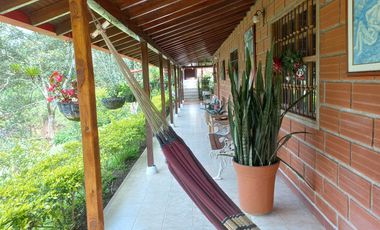 VENTA DE FINCA EN BARBOSA ANTIOQUIA.