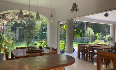 VENDO ESPECTACULAR RESIDENCIA MODERNA, CUERNAVACA, VISTAHERMOSA, SEGURIDAD 24