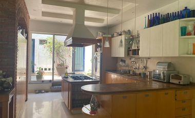 VENDO ESPECTACULAR RESIDENCIA MODERNA, CUERNAVACA, VISTAHERMOSA, SEGURIDAD 24