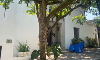 VENDO ESPECTACULAR RESIDENCIA MODERNA, CUERNAVACA, VISTAHERMOSA, SEGURIDAD 24