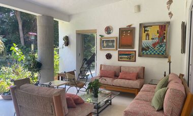 VENDO ESPECTACULAR RESIDENCIA MODERNA, CUERNAVACA, VISTAHERMOSA, SEGURIDAD 24