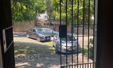 VENDO ESPECTACULAR RESIDENCIA MODERNA, CUERNAVACA, VISTAHERMOSA, SEGURIDAD 24