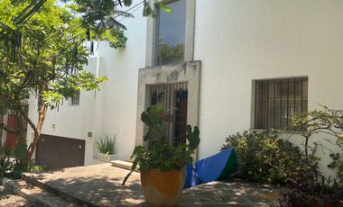 VENDO ESPECTACULAR RESIDENCIA MODERNA, CUERNAVACA, VISTAHERMOSA, SEGURIDAD 24
