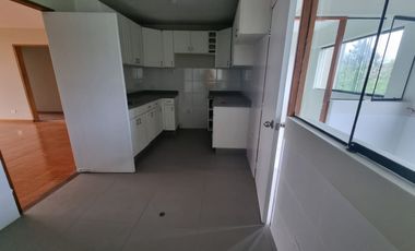 Lindo Dpto Impecable en Condominio en Av Buena Vista Chacarilla - San Borja