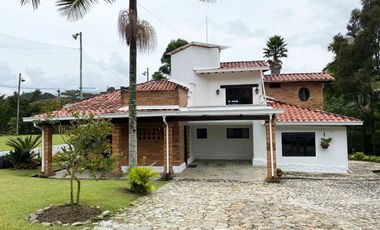 PR18926 Casa Amoblado en venta en el sector Don Diego