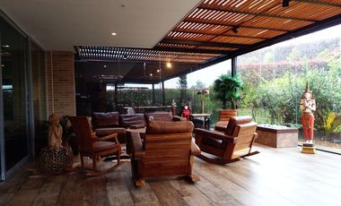 PR15526  Casa se arrienda en el sector Alto de palmas, Envigado