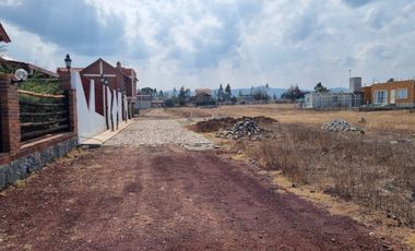 LOTES 500m2 PROPIEDAD CON SERVICIOS