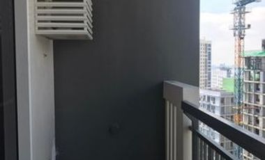 1BR Penthouse Unit for Rent at Sheridan Tower, Mandaluyong City