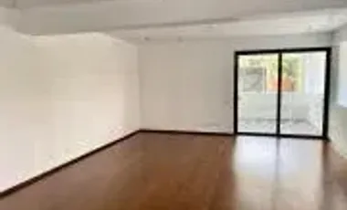 Venta de departamentos de estreno en Calle Los Nogales