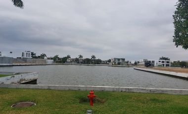 Samborondon, Vendo Excelente Terreno de Oportunidad con Vista Al Río.