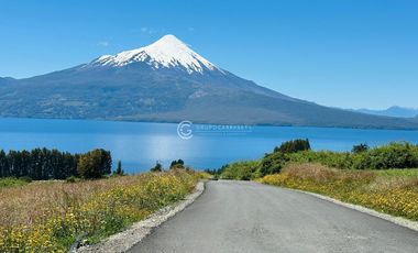 PARCELAS CON VISTA FULL PANORAMICA AL LAGO Y VOLCAN - BOSQUE MIRADOR