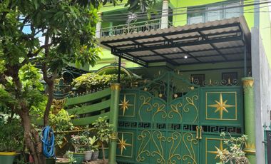 Dijual Rumah Cantik Siap Huni di Jambangan Indah