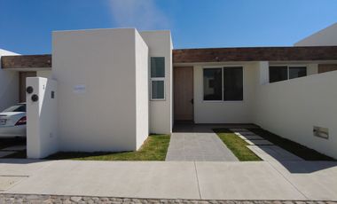 CASA EN VENTA EN RESIDENCIAL LOS ZARZALES JESUS MARIA AGUASCALIENTES