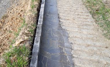 VENDO TERRENO DE 3 CUADRAS CON 4 EXPLANACIONES EN BARBOSA ANTIOQUIA.