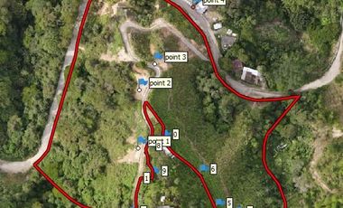 VENDO TERRENO DE 3 CUADRAS CON 4 EXPLANACIONES EN BARBOSA ANTIOQUIA.