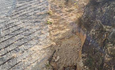 VENDO TERRENO DE 3 CUADRAS CON 4 EXPLANACIONES EN BARBOSA ANTIOQUIA.