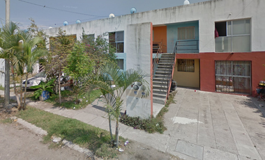 CASA DUPLEX EN CALLE DE LAS ROSAS, FRACC. JARDINES DEL SOL, BAHIA DE BANDERAS, ¡NO CRÉDITOS!