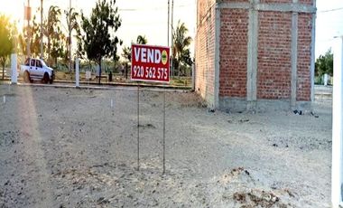 VENDO TERRENO CERCA A LOZA DEPORTIVA EN LA URB. COLINAS DEL CHIPE - PIURA
