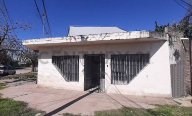 Azcuenaga y Arenales-Locales comerciales en VENTA -Zona norte-Santa Fe