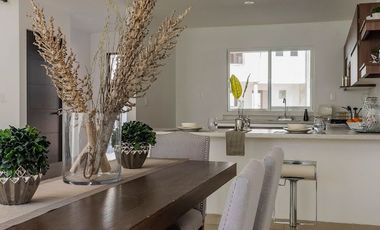 CASA EN ZONA LIVERPOOL, AMPLIA Y UBICADA