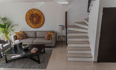 CASA EN ZONA LIVERPOOL, AMPLIA Y UBICADA