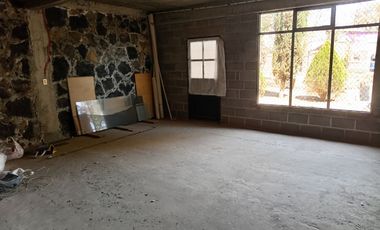 Casa con Gran Terreno en VENTA en Tenango del Aire, Estado de México, México