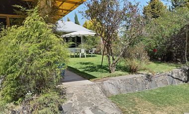 Casa con Gran Terreno en VENTA en Tenango del Aire, Estado de México, México