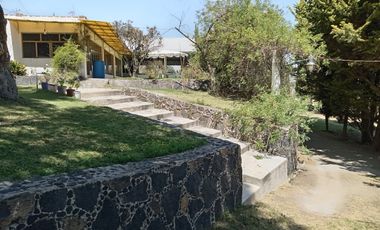 Casa con Gran Terreno en VENTA en Tenango del Aire, Estado de México, México