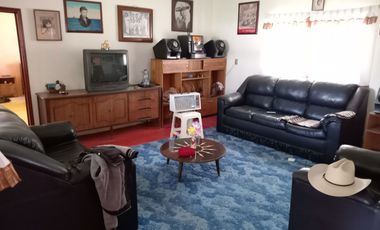 Casa con Gran Terreno en VENTA en Tenango del Aire, Estado de México, México