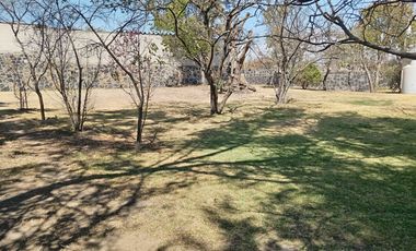 Casa con Gran Terreno en VENTA en Tenango del Aire, Estado de México, México