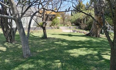 Casa con Gran Terreno en VENTA en Tenango del Aire, Estado de México, México