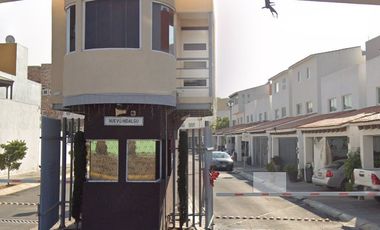 ¡APROVECHA ESTA INCREÍBLE OPORTUNIDAD PARA HACER CRECER TU PATRIMONIO! Casa en REMATE HIPOTECARIO BANCARIO Fraccionamiento La Puerta de Hierro, Pachuc