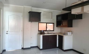 Three Bedrooms Duplex House in Consolacion