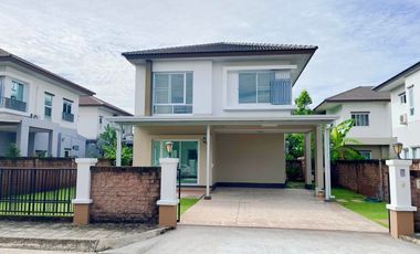 Unfurnished 2 storey House for SALE in Vararom Charoenmuang near Mae Kuang